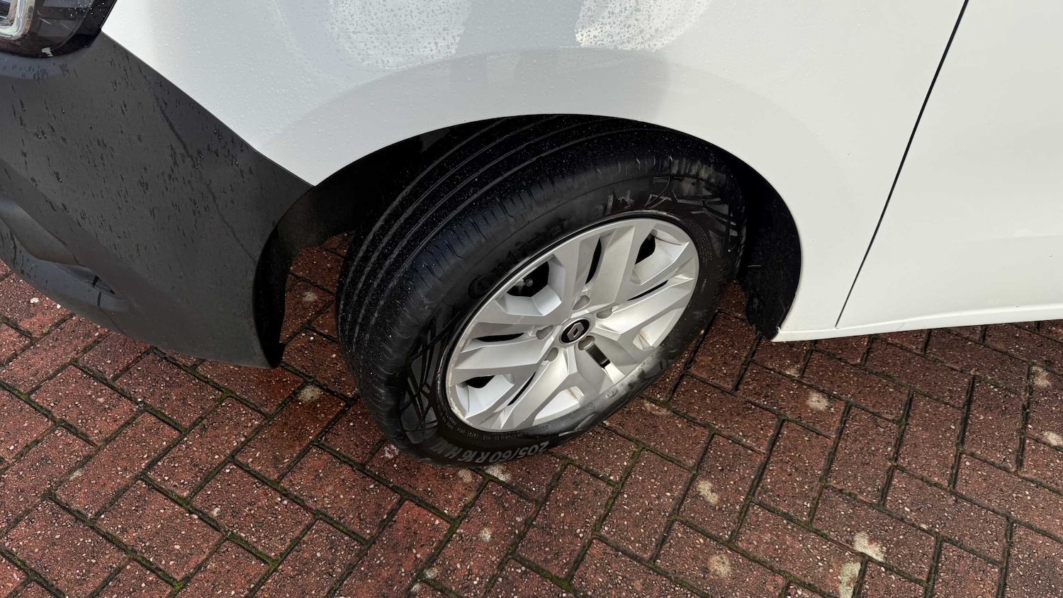 Used Renault Kangoo 2024 for sale - 76310824: Photo 5