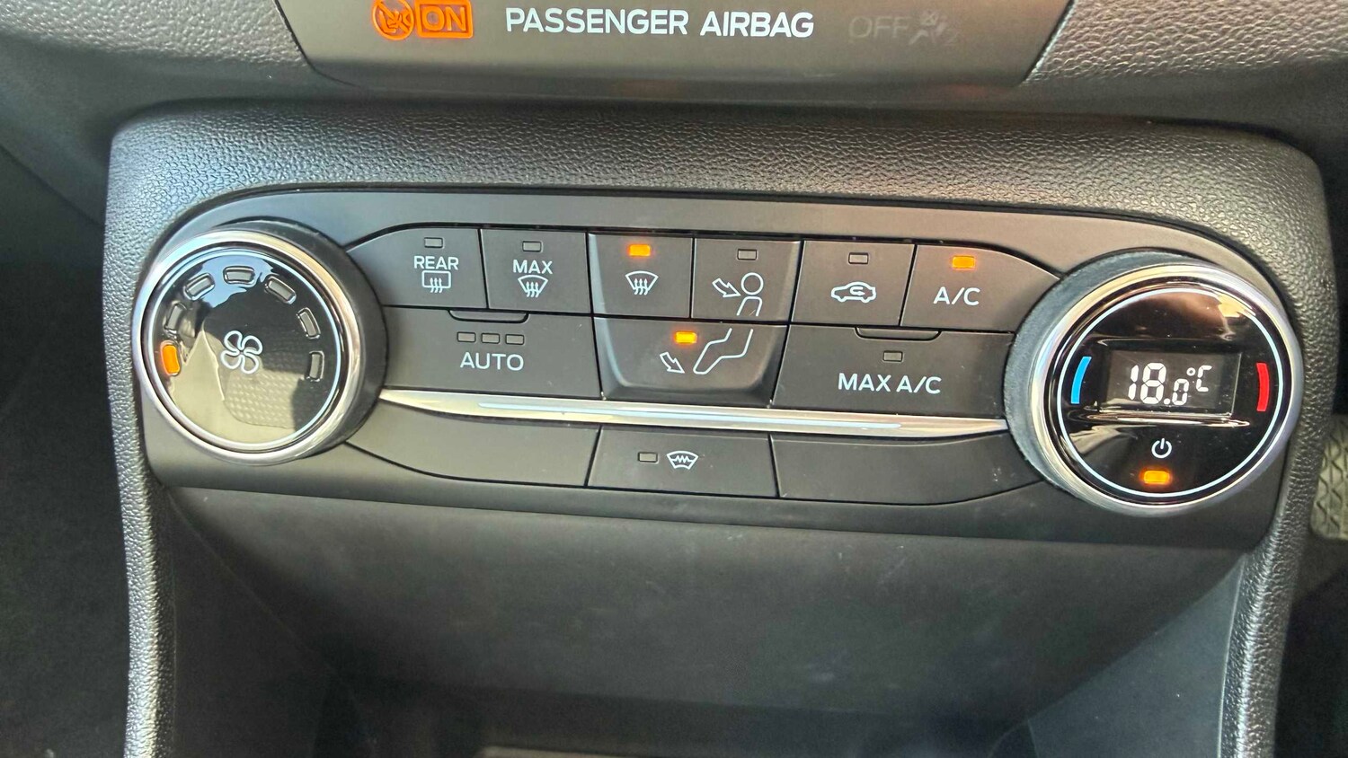 Used Ford Fiesta 2018 for sale - 78119207: Photo 29