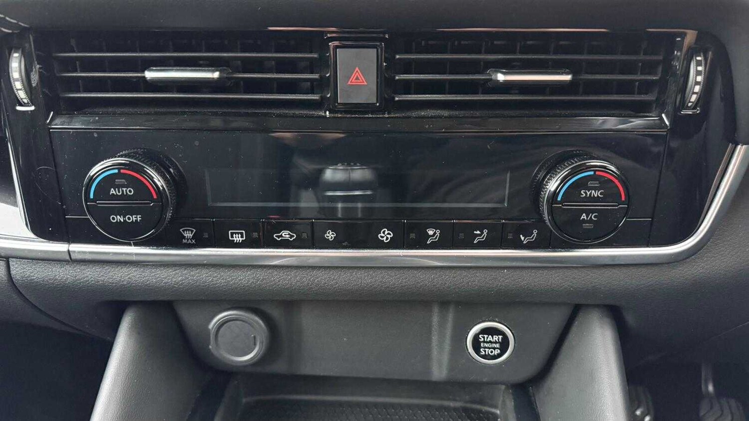 Used Nissan Qashqai 2022 for sale - 76381760: Photo 18