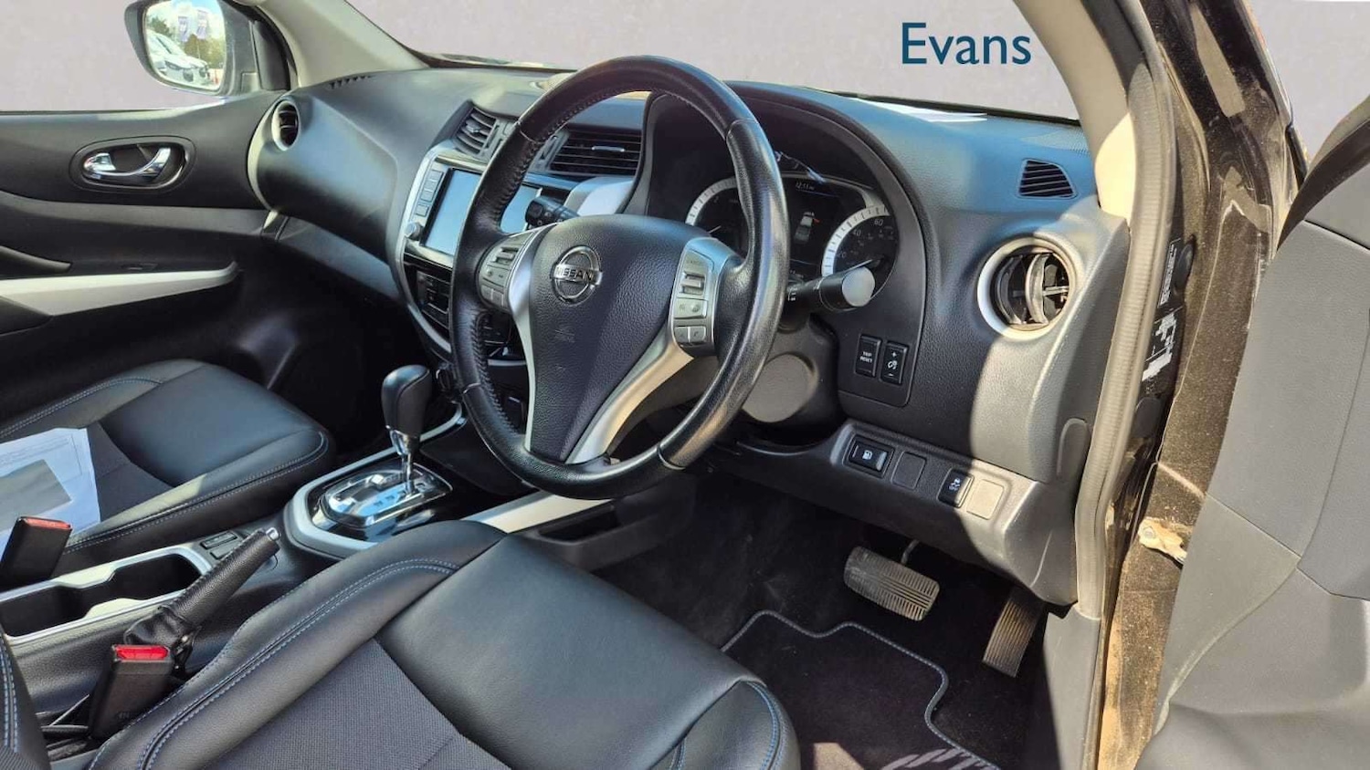 Used Nissan Navara 2021 for sale - 78119089: Photo 6