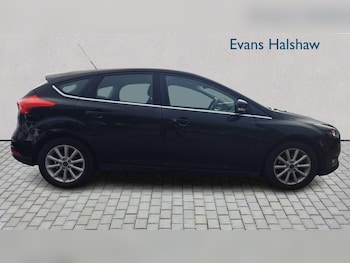 Used Ford Focus 2017 for sale - 76515531: Photo