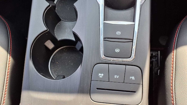 Used Ford Kuga 2024 for sale - 75626118: Photo 31