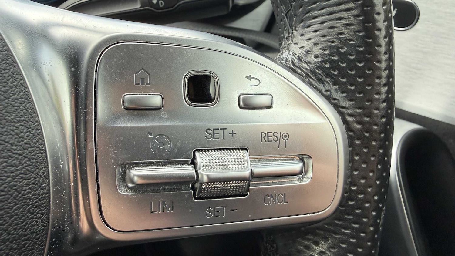 Used Mercedes-Benz A-Class 2021 for sale - 76851601: Photo 26