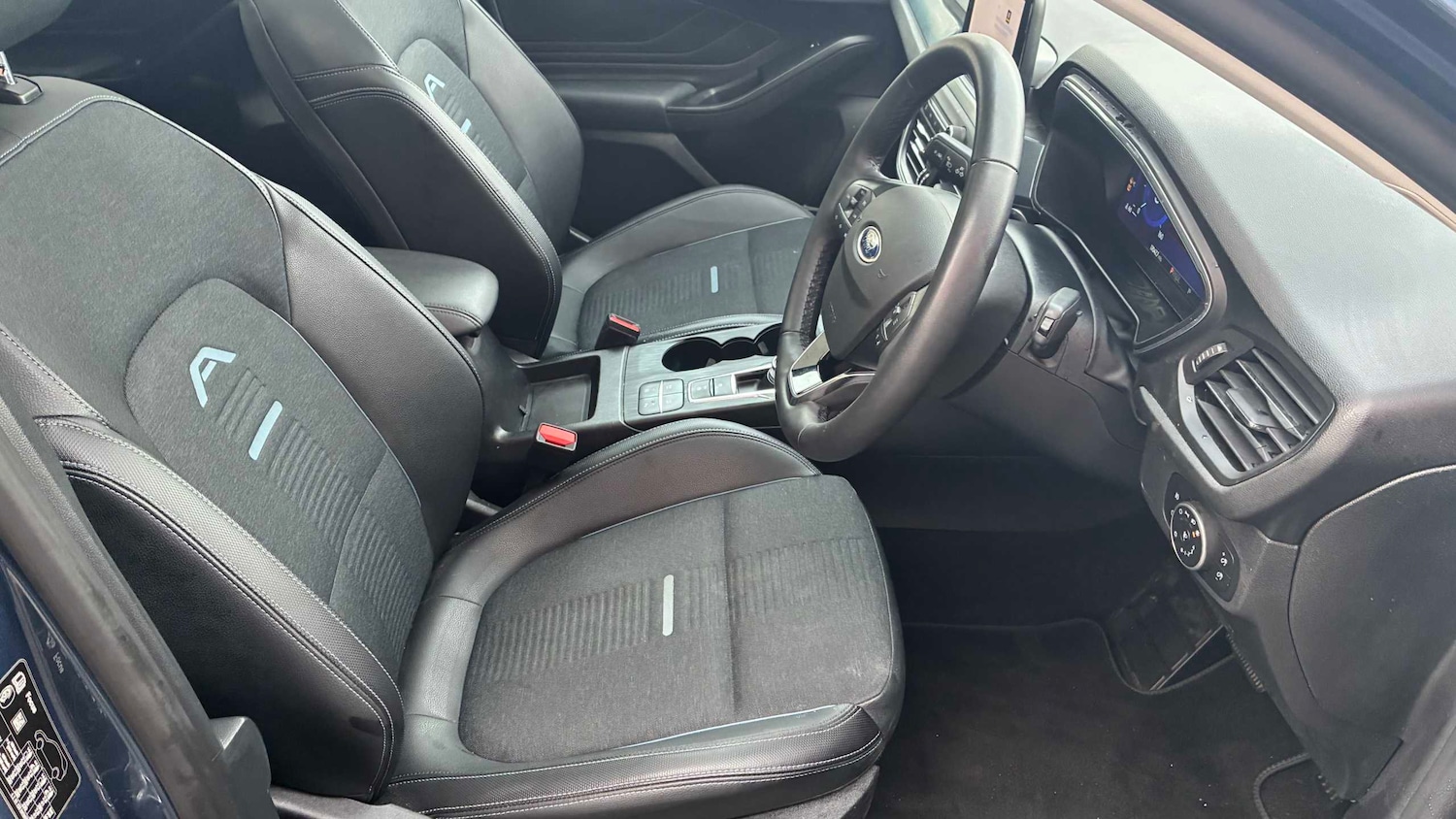 Used Ford Focus 2021 for sale - 77134877: Photo 13