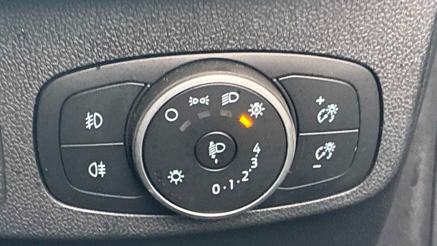 Used Ford Focus 2021 for sale - 77134877: Photo 33