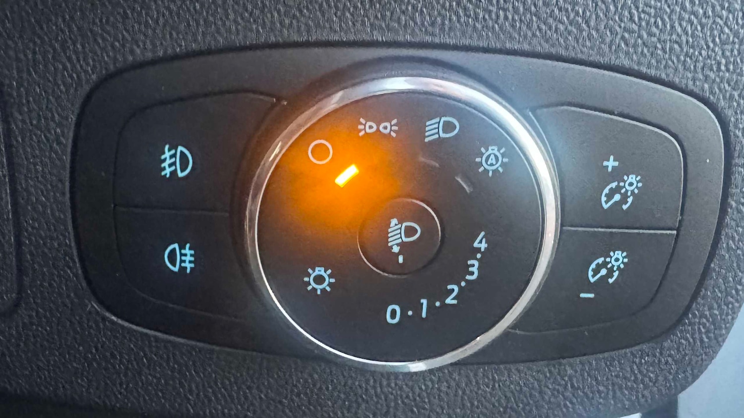 Used Ford Puma 2023 for sale - 76842817: Photo 24