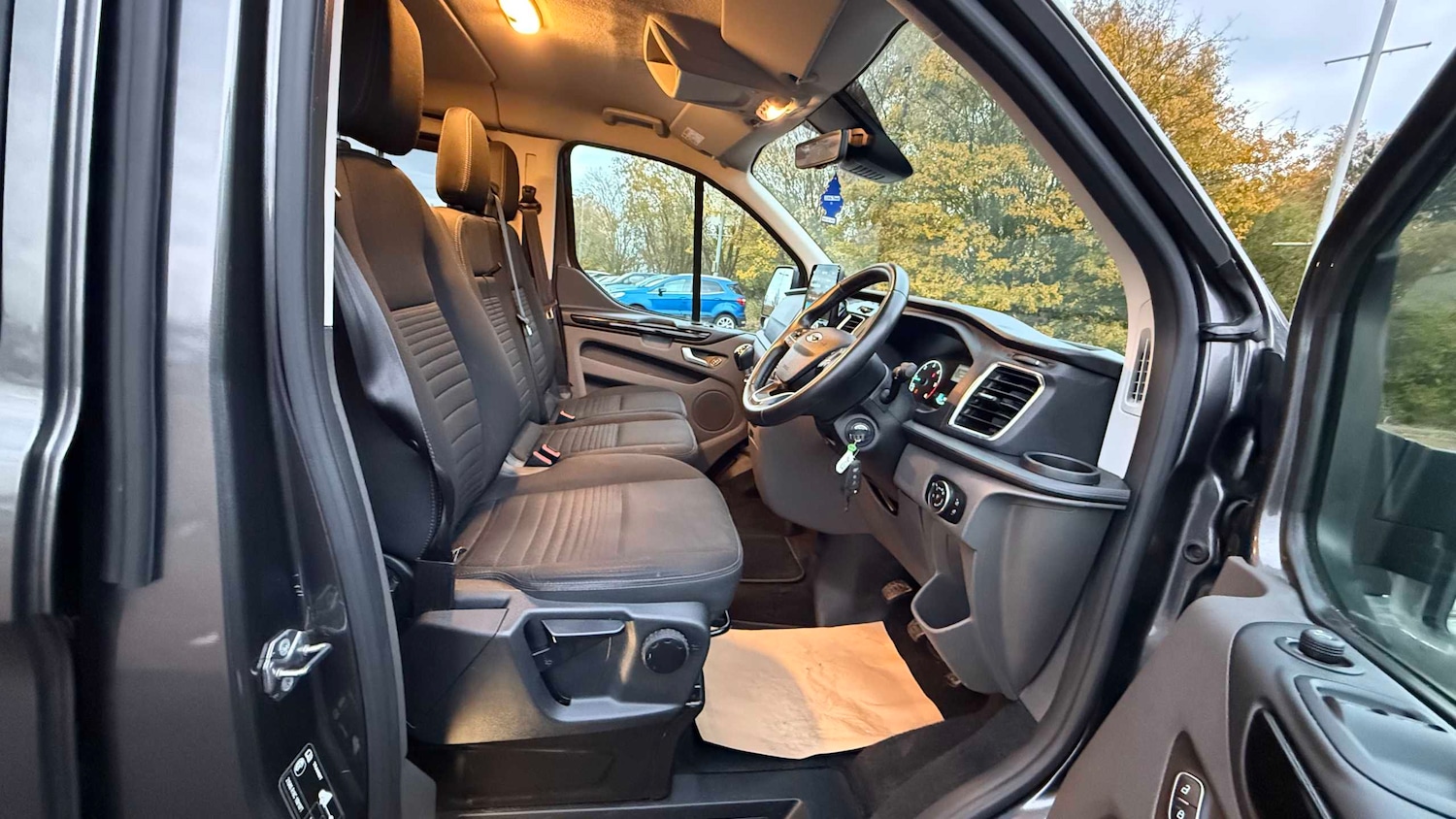 Used Ford Transit Custom 2022 for sale - 76916099: Photo 13