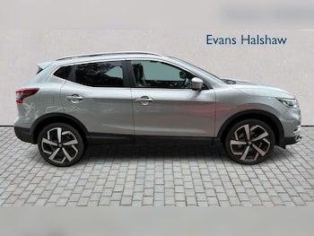Used Nissan Qashqai 2018 for sale - 78857385: Photo