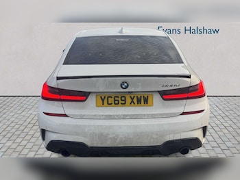 Used BMW 3 Series 2019 for sale - 77674658: Photo