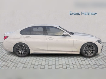 Used BMW 3 Series 2019 for sale - 77674658: Photo