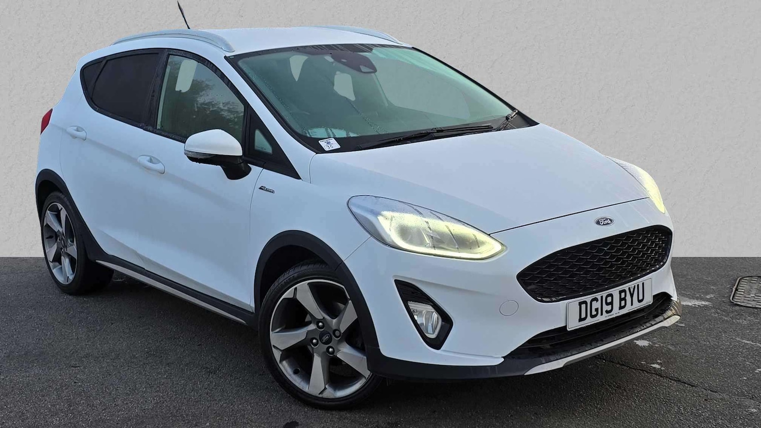 Used Ford Fiesta 2019 for sale - 76156042: Photo 1