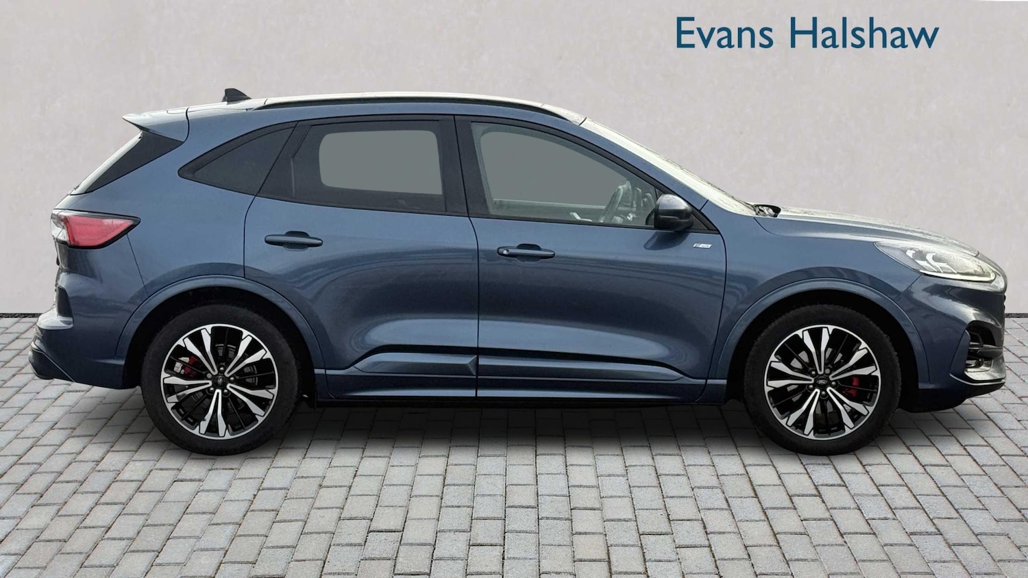 Used Ford Kuga 2022 for sale - 77134980: Photo 4