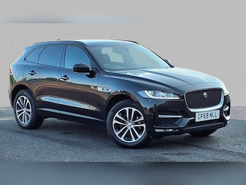 Used Jaguar F-Pace 2019 for sale - 75555402: Photo