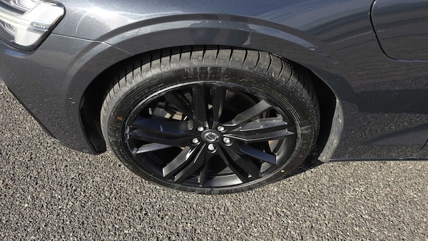Used Volvo V60 2019 for sale - 75461084: Photo 11