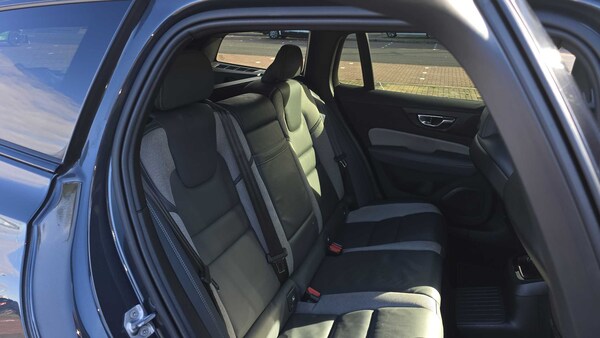 Used Volvo V60 2019 for sale - 75461084: Photo 12