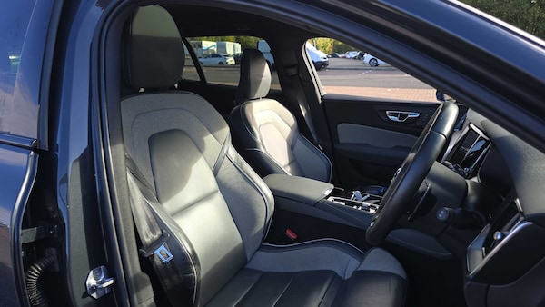 Used Volvo V60 2019 for sale - 75461084: Photo 19