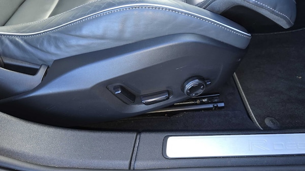 Used Volvo V60 2019 for sale - 75461084: Photo 22