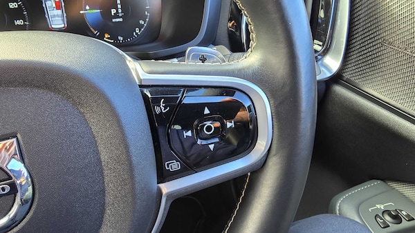 Used Volvo V60 2019 for sale - 75461084: Photo 26