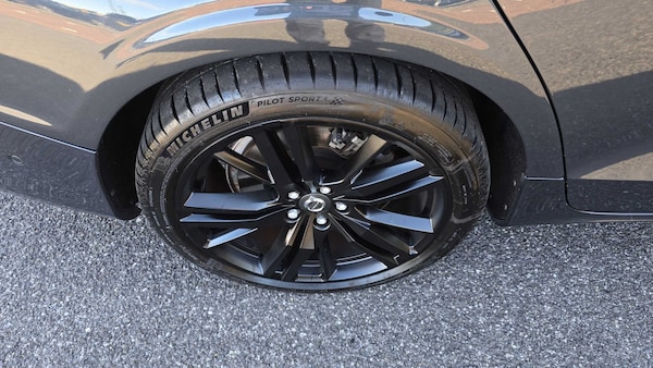Used Volvo V60 2019 for sale - 75461084: Photo 9