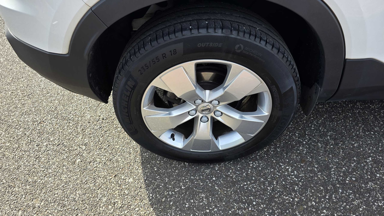 Used Volvo XC40 2022 for sale - 75981477: Photo 13