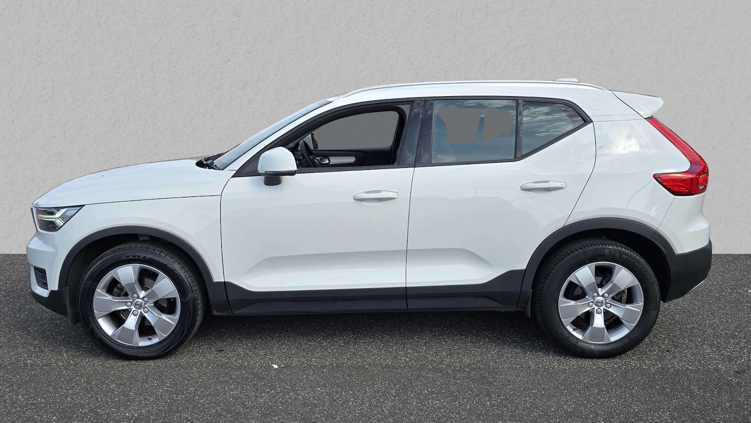 Used Volvo XC40 2022 for sale - 75981477: Photo 7
