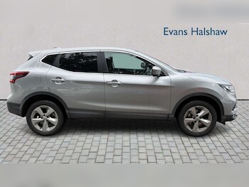 Used Nissan Qashqai 2019 for sale - 78857316: Photo