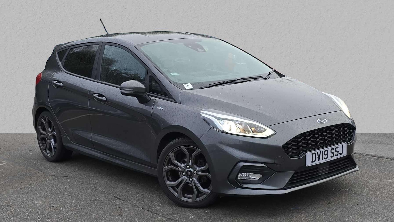 Used Ford Fiesta 2019 for sale - 76156353: Photo 1