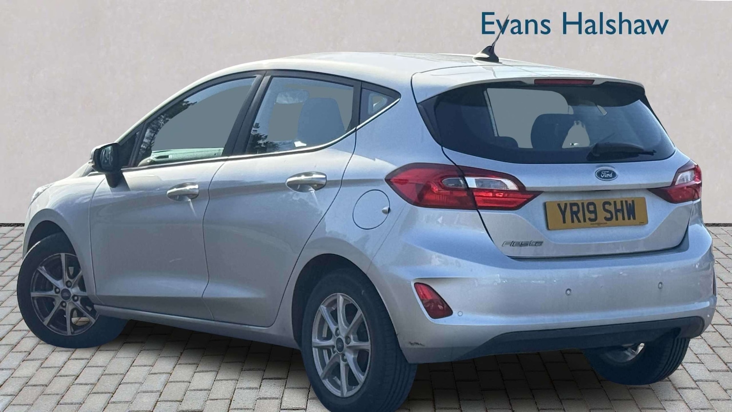 Used Ford Fiesta 2019 for sale - 77756552: Photo 2