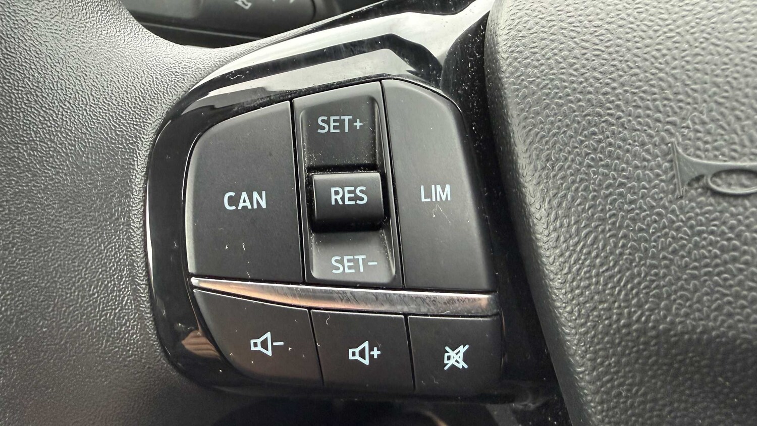 Used Ford Fiesta 2020 for sale - 76310794: Photo 23