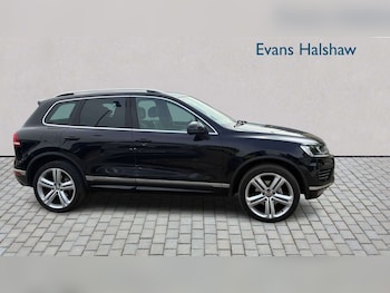 Used Volkswagen Touareg 2017 for sale - 78744054: Photo