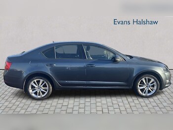 Used Skoda Octavia 2017 for sale - 77178781: Photo