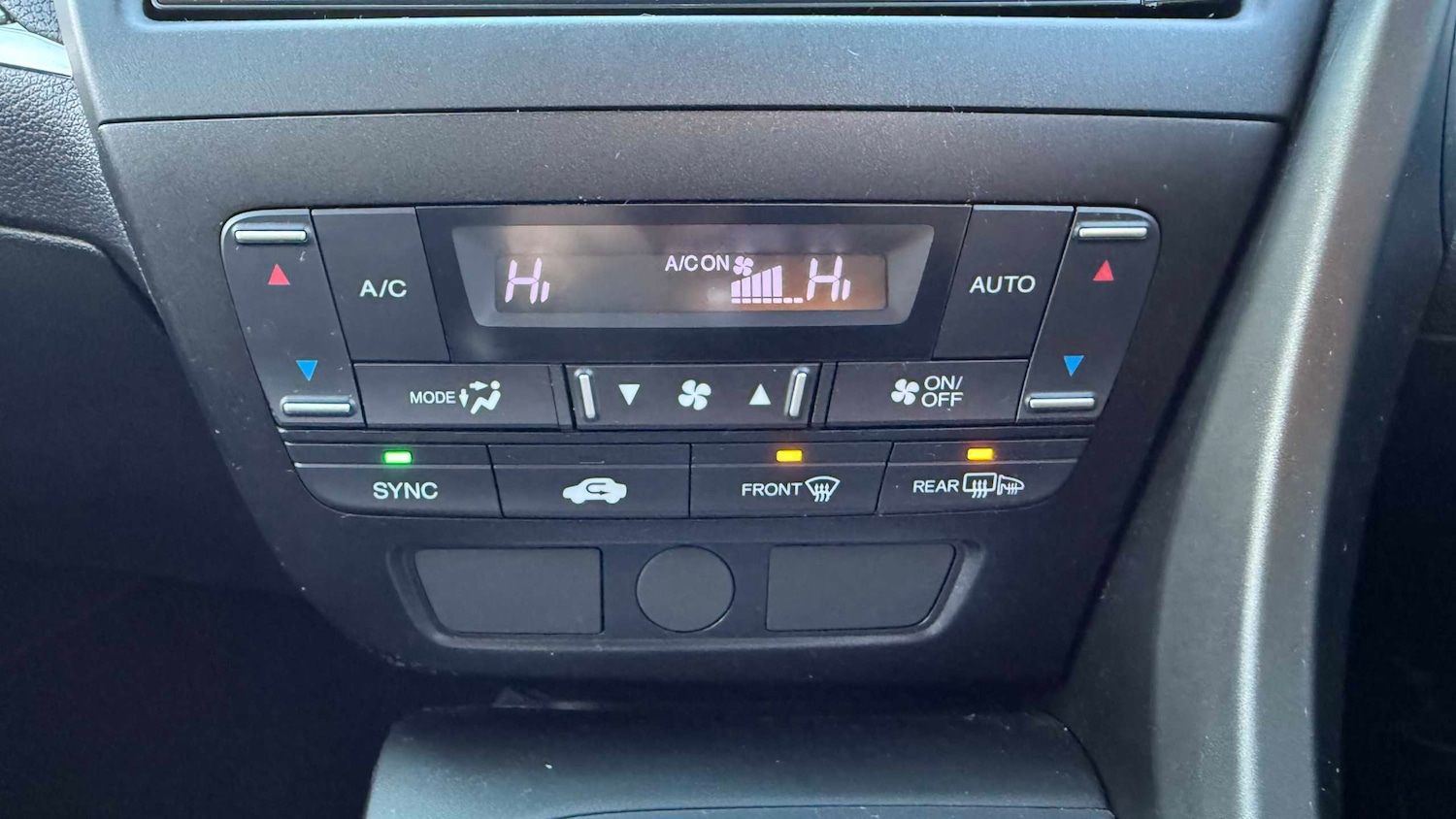 Used Honda Civic 2016 for sale - 77044085: Photo 20