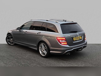Used Mercedes-Benz C-Class 2014 for sale - 76141527: Photo