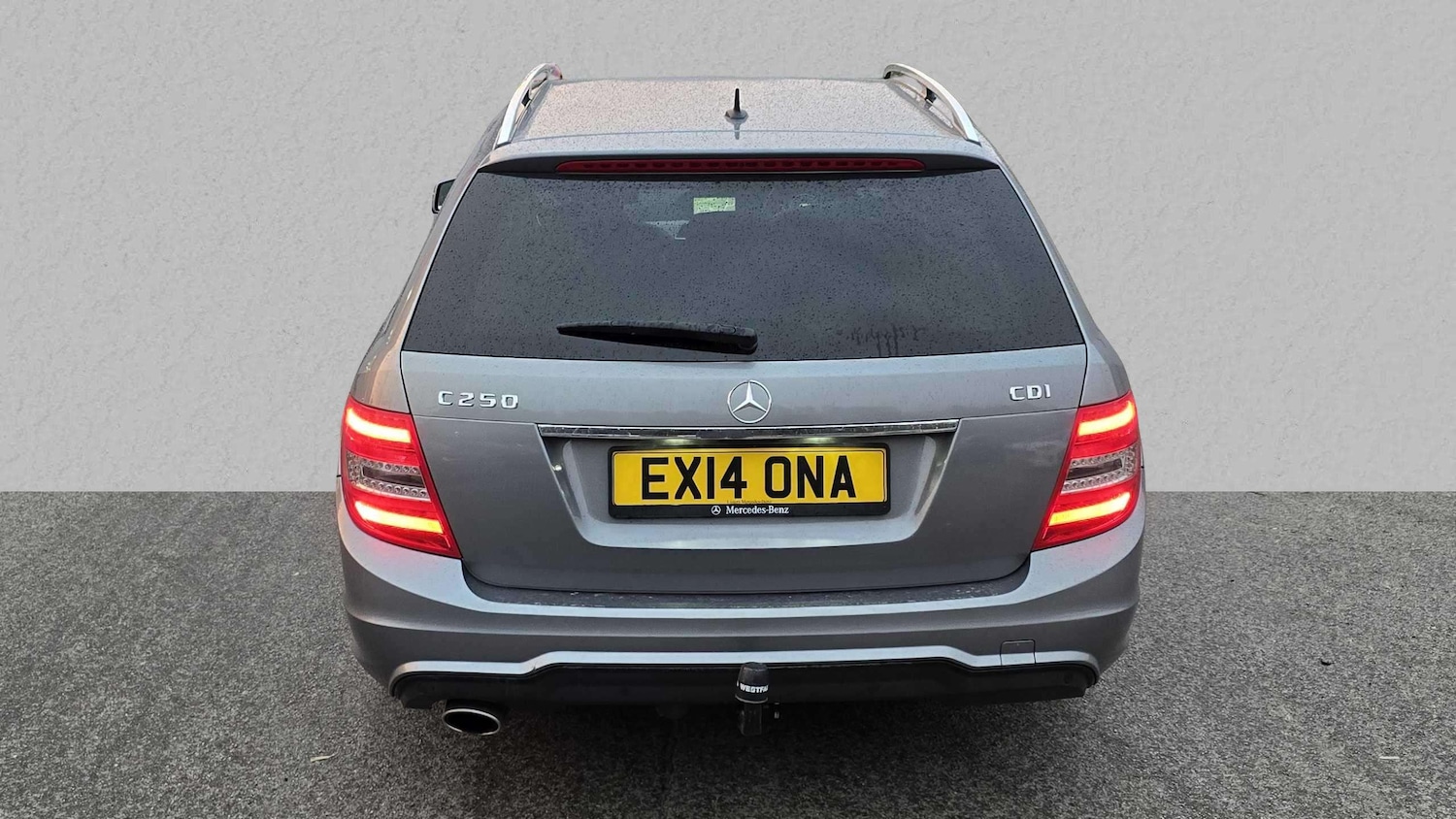 Used Mercedes-Benz C-Class 2014 for sale - 76141527: Photo 4