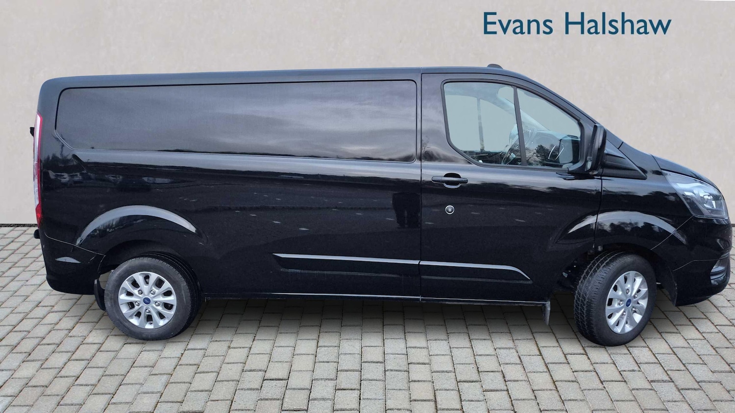 Used Ford Transit Custom 2021 for sale - 77032131: Photo 2