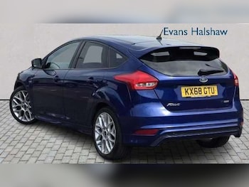 Used Ford Focus 2018 for sale - 78755010: Photo
