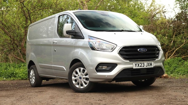 Used Ford Transit Custom 2023 for sale - 76272243: Photo 1