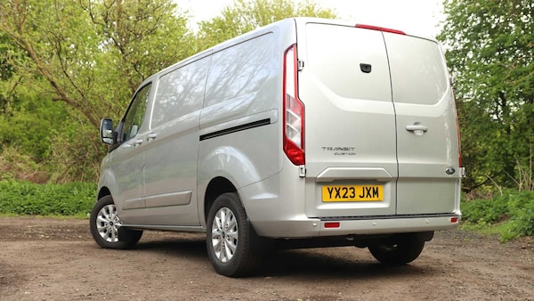 Used Ford Transit Custom 2023 for sale - 76272243: Photo 2