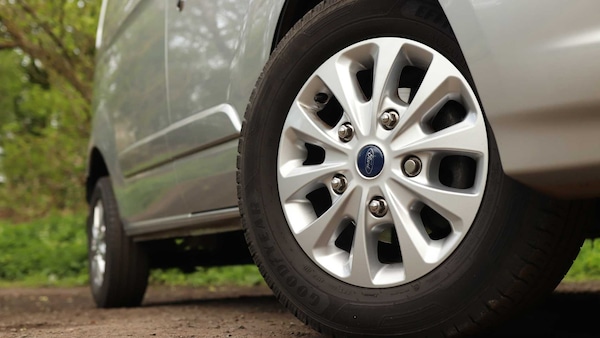 Used Ford Transit Custom 2023 for sale - 76272243: Photo 3
