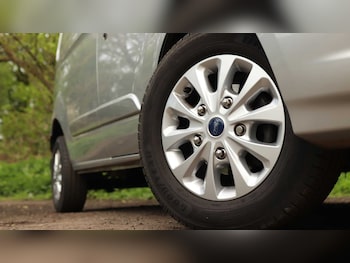 Used Ford Transit Custom 2023 for sale - 76272243: Photo
