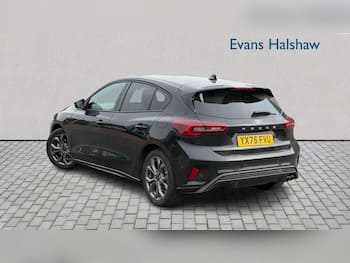 Used Ford Focus 2025 for sale - 79660710: Photo