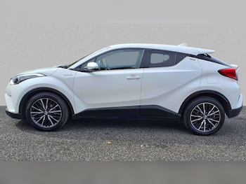Used Toyota C-HR 2018 for sale - 75316684: Photo