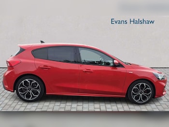 Used Ford Focus 2021 for sale - 78755092: Photo