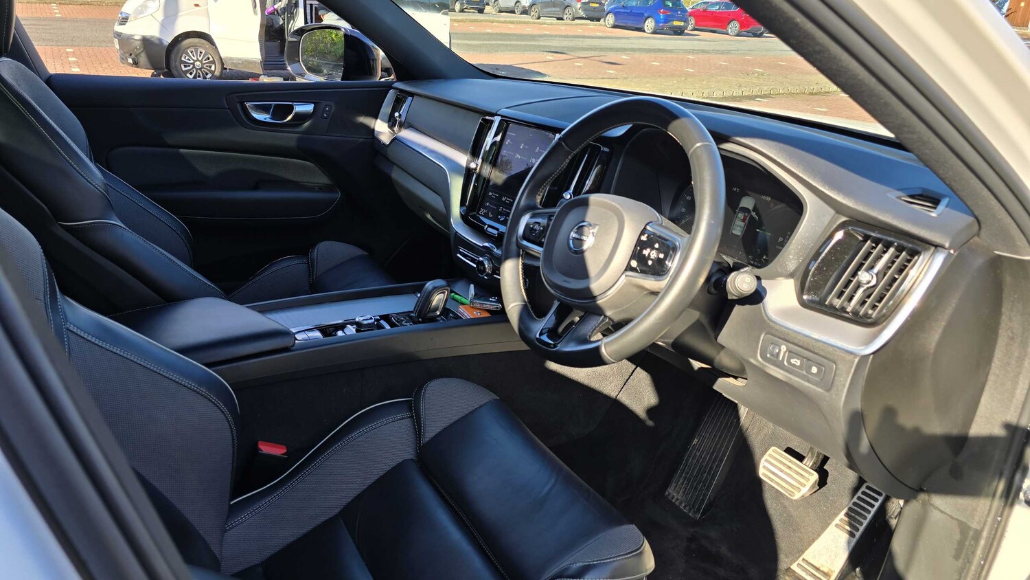 Used Volvo XC60 2020 for sale - 75981209: Photo 22