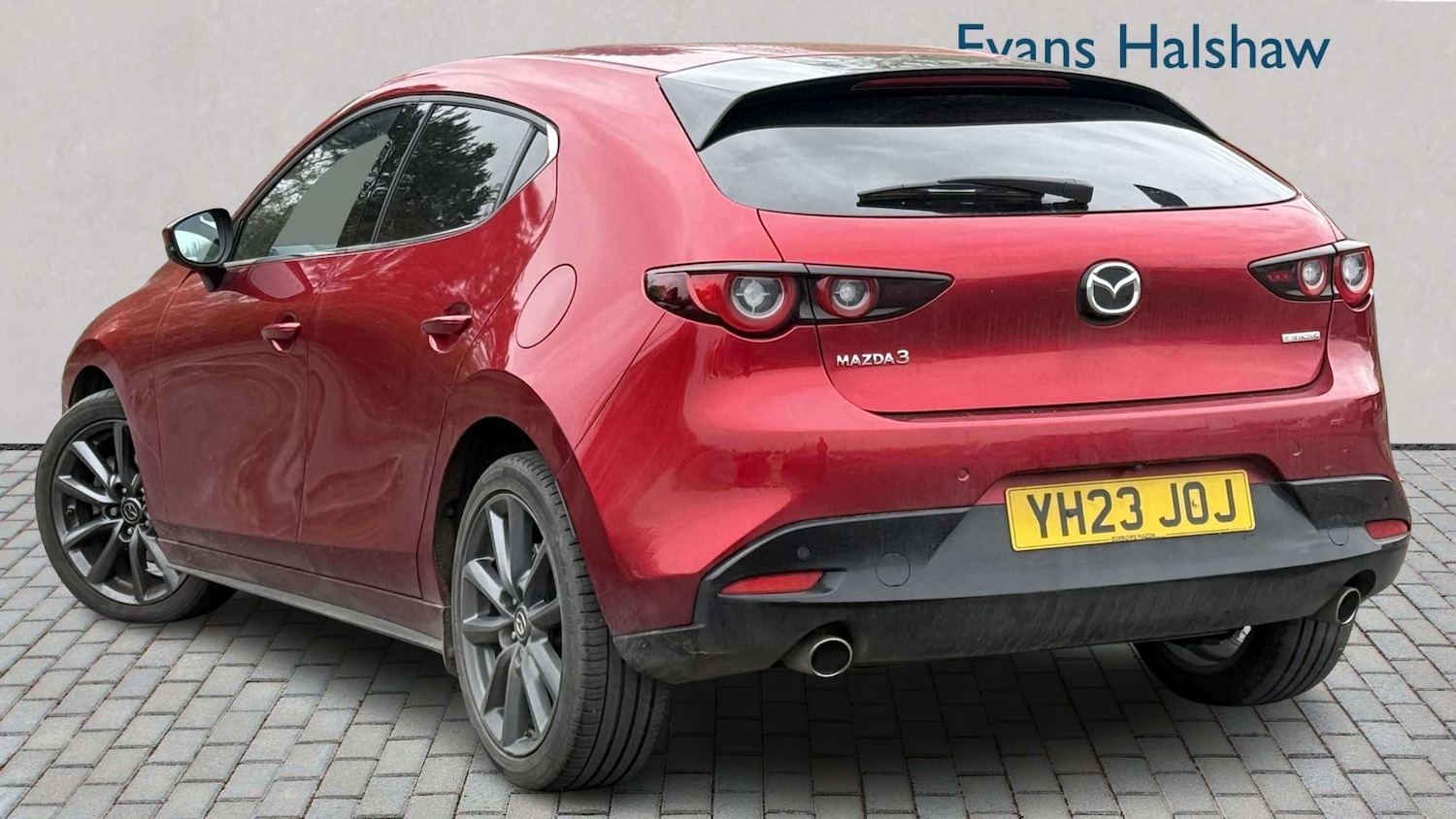 Used Mazda Mazda3 2023 for sale - 78104083: Photo 2