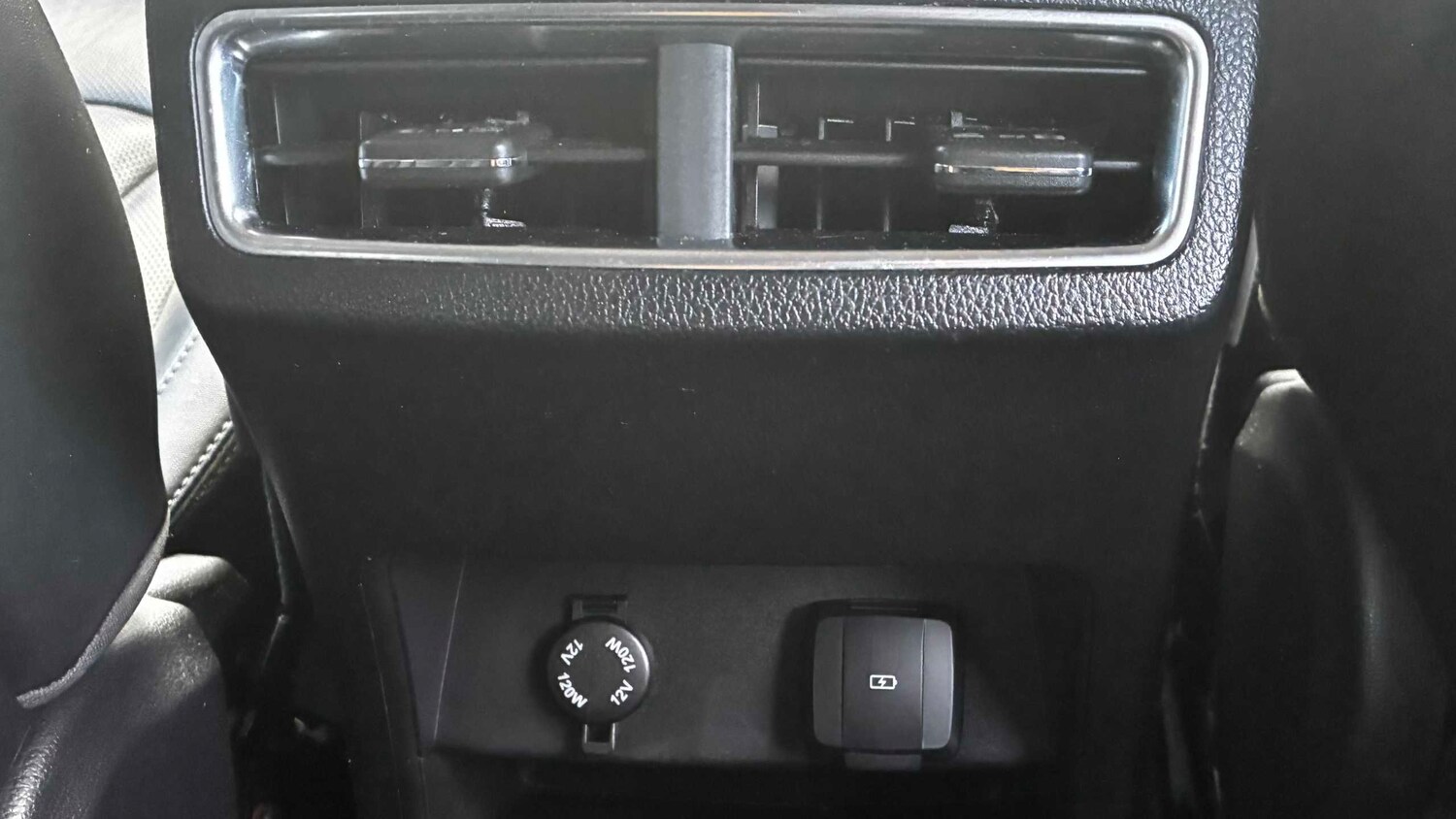 Used Ssangyong Rexton 2021 for sale - 76610586: Photo 12