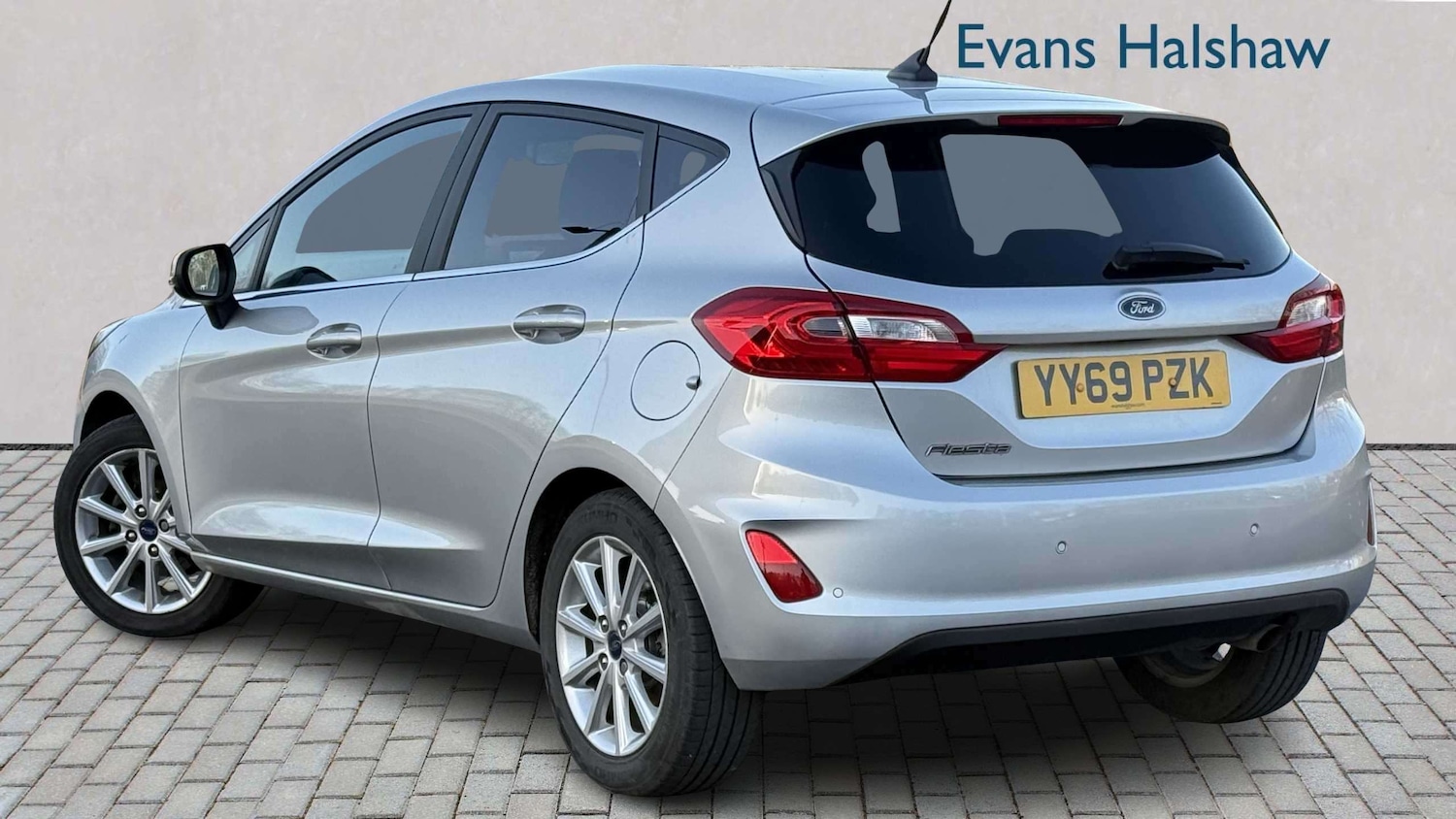 Used Ford Fiesta 2020 for sale - 77928866: Photo 2