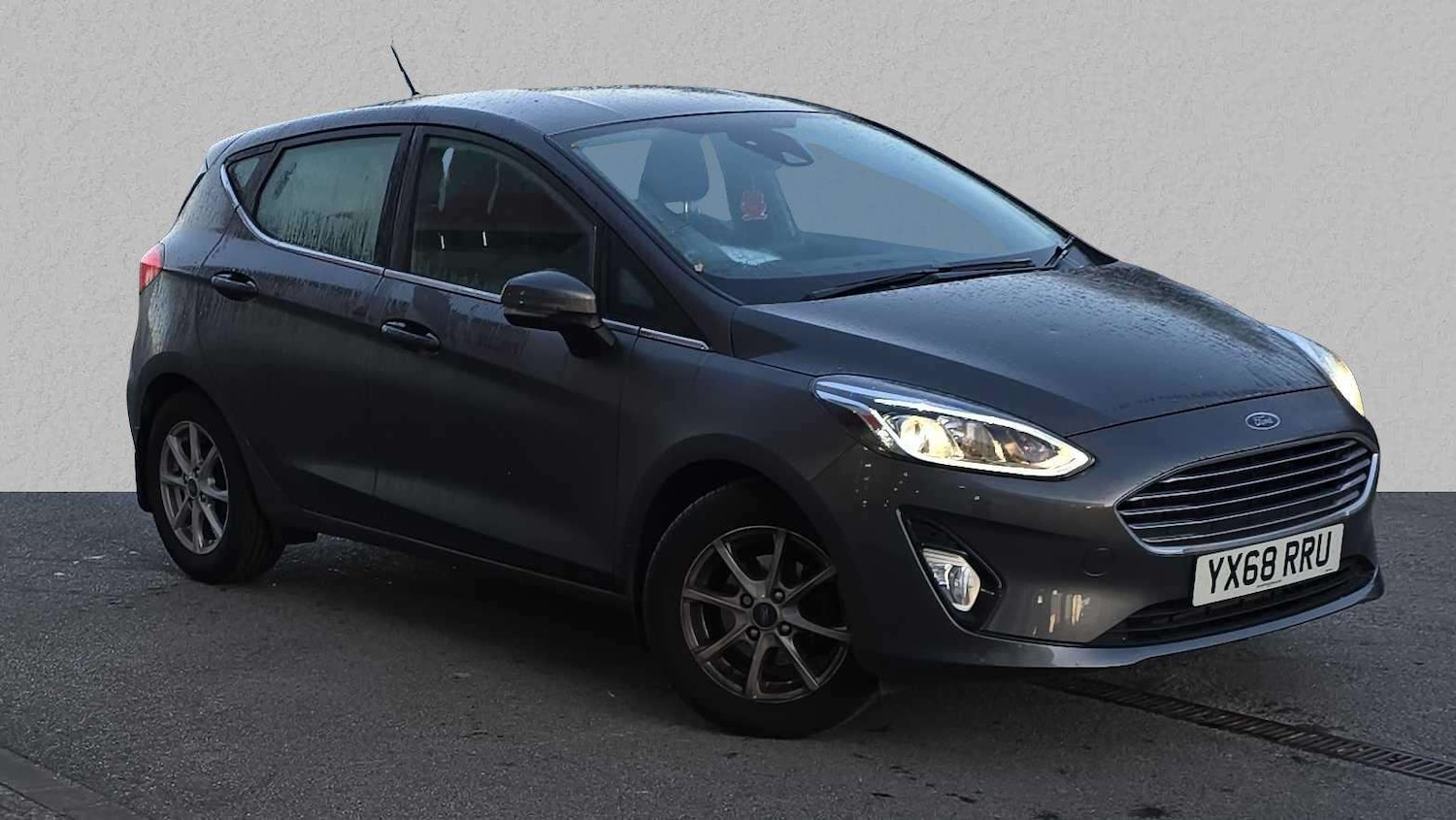 Used Ford Fiesta 2018 for sale - 76373728: Photo 1