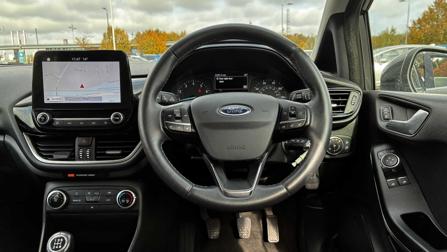 Used Ford Fiesta 2018 for sale - 76373728: Photo 12