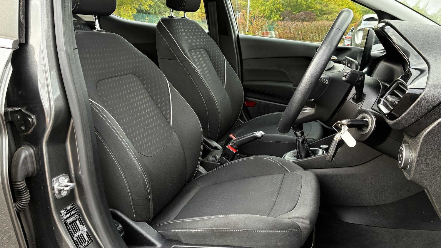 Used Ford Fiesta 2018 for sale - 76373728: Photo 13